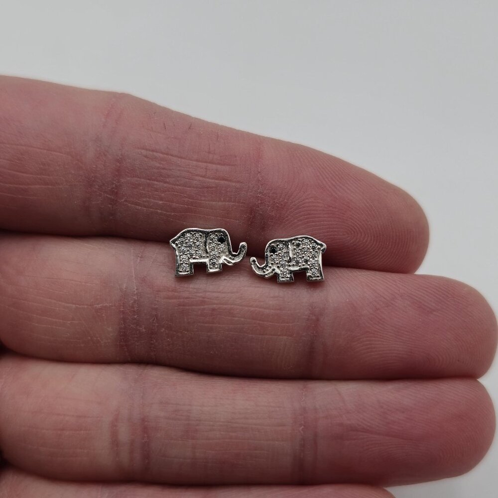 Sterling Silver Cubic Zirconia Tiny Elephant Stud Earrings A2917